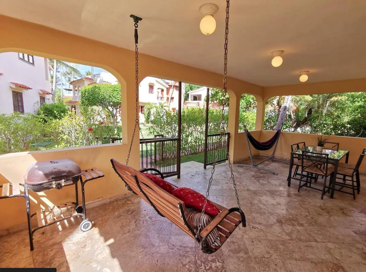 Tropicana Suites Deluxe Beach Club And Pool - Playa Los Corales Punta Cana
